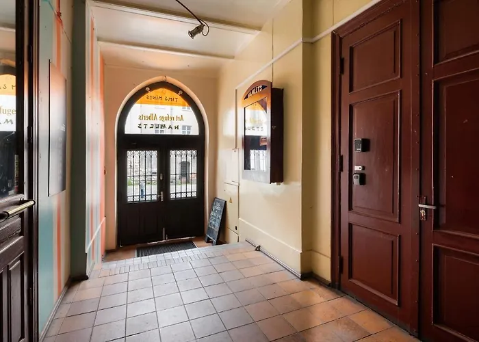 Апартаменты Old Historical One Bedroom