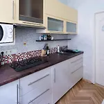 아파트 Old Historical One Bedroom 리가