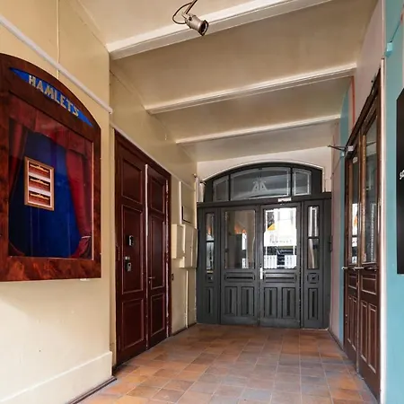 아파트 Old Historical One Bedroom *
